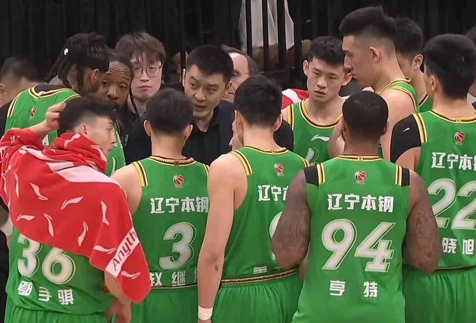 MK体育官方入口-山东男篮5分险胜，辽宁男篮三连败，赵继伟12+7+6高诗岩14+5+4+5